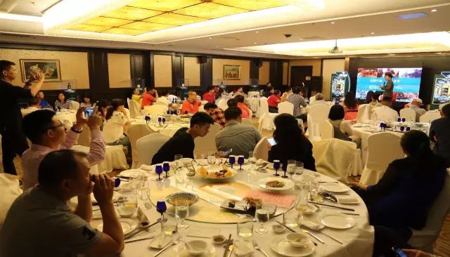 1511514135116568.jpg 01.jpg