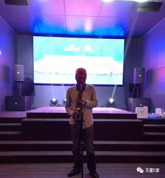 1544666572542705.png 1544666572542705.png