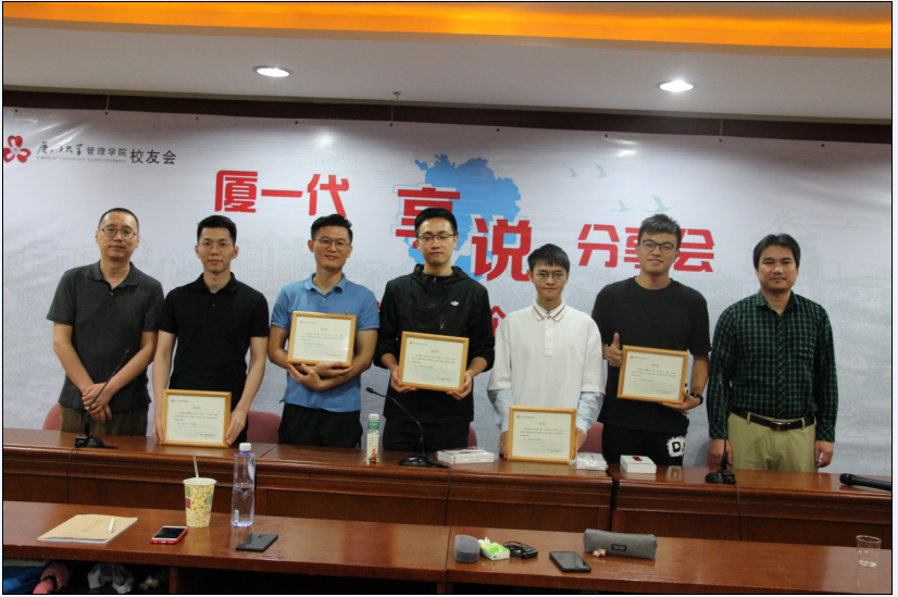 1541128247195394.png blob.png