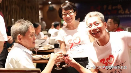 1540949022191771.png blob.png