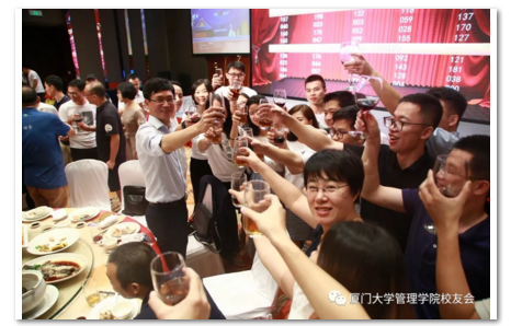 1541124951837947.png blob.png