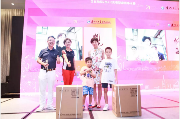 1540887029112177.png blob.png