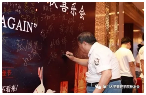 1541123135889702.png blob.png