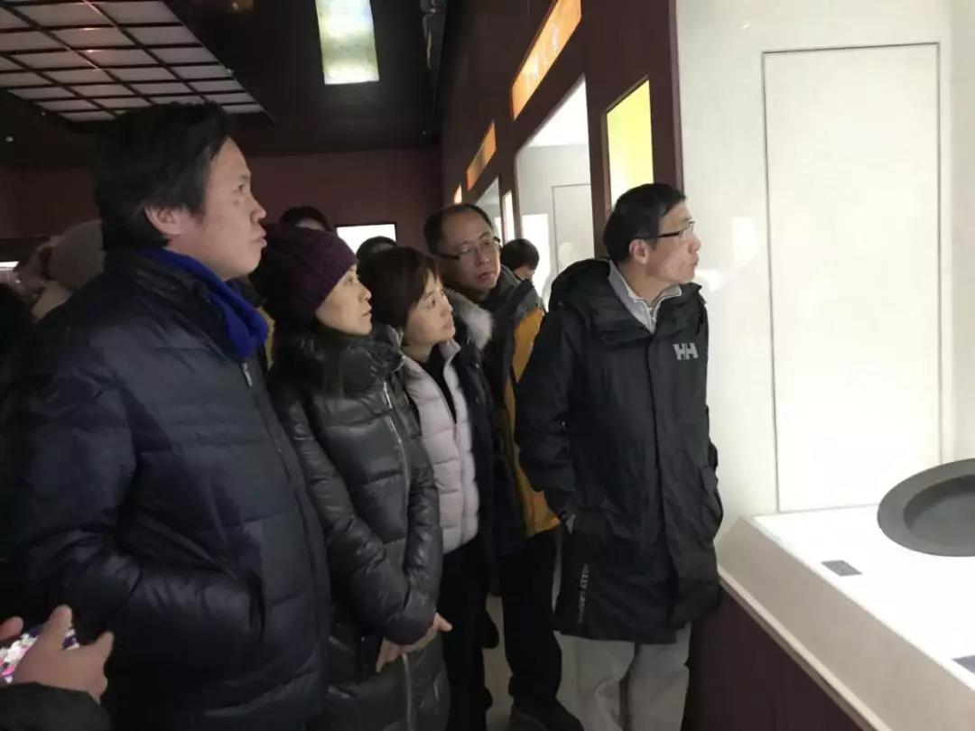 1544679879634104.jpg 1544679879634104.jpg