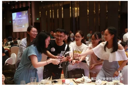 1541125033939047.png blob.png