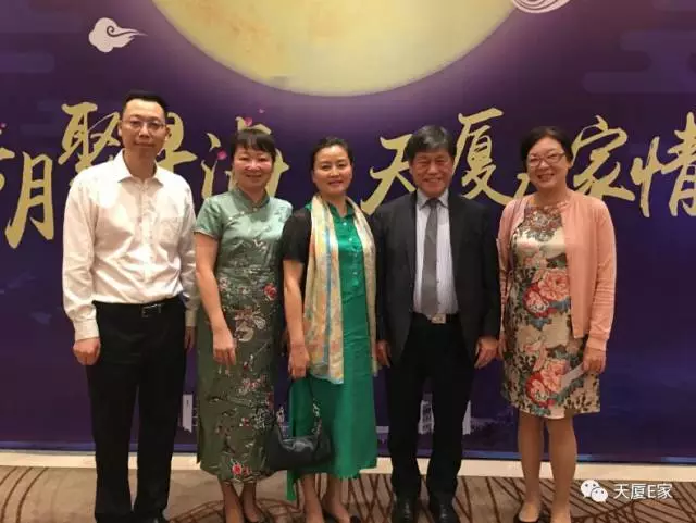 1511628129918599.png 29.png