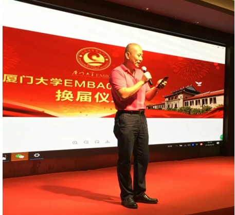 1541120772545718.png blob.png