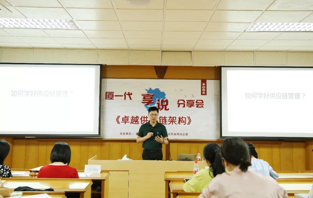 1571989360459905.jpg 640.webp.jpg