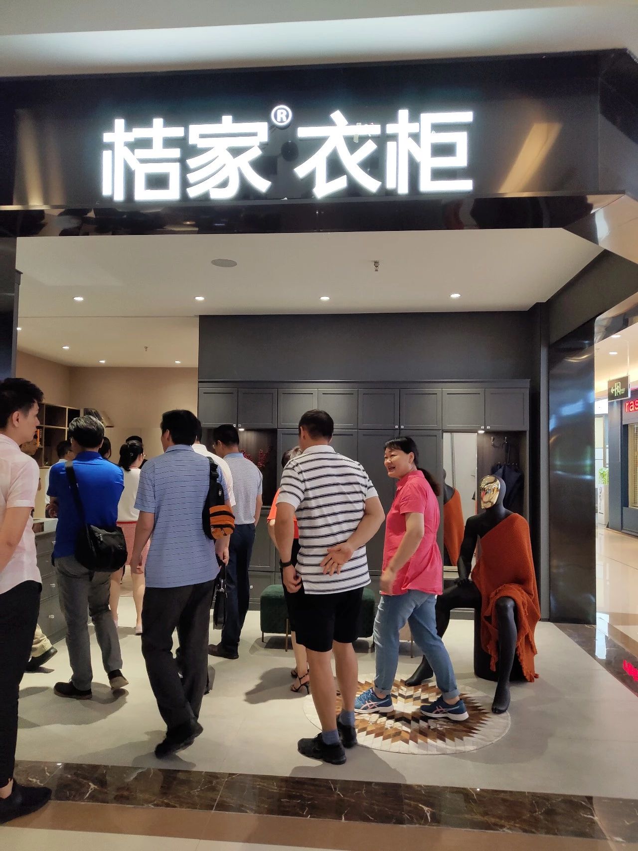 1563440628120663.jpg 1563440628120663.jpg