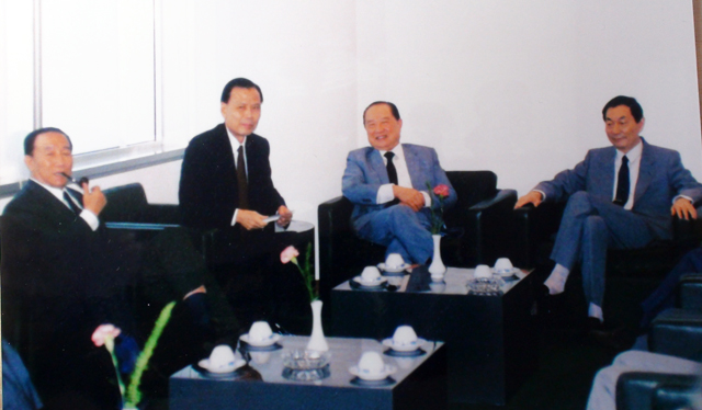 1511248977203411.jpg 06.jpg