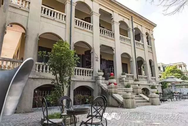 1511507527130579.jpg 02.jpg