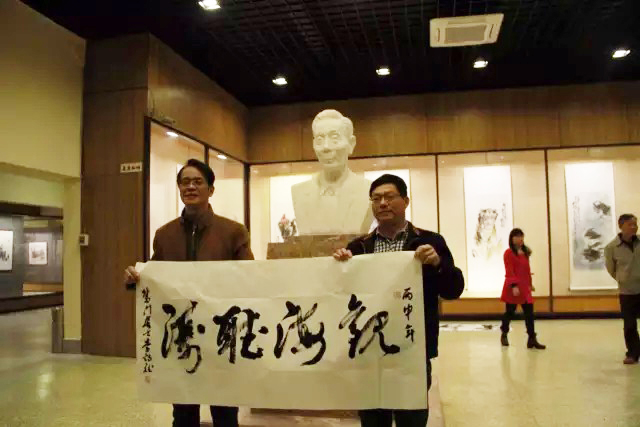 1511487723349375.jpg 05.jpg