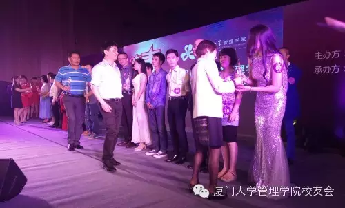 1513133333712846.png blob.png