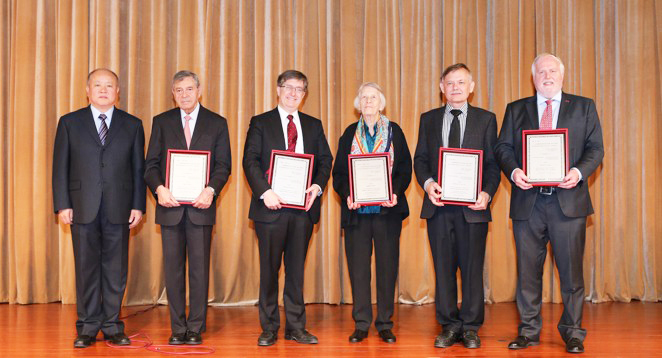 1511233806798454.jpg 01.jpg