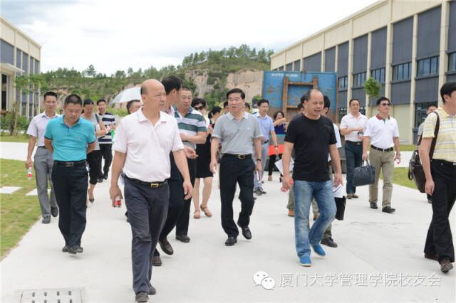 1511420910943342.jpg 02.jpg