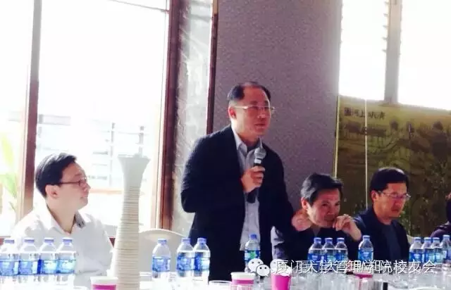 1512530892836640.png blob.png