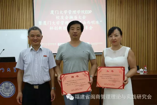 1513735825346547.png blob.png