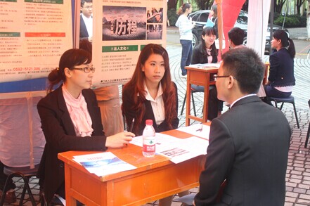 1511229216401443.jpg 01.jpg